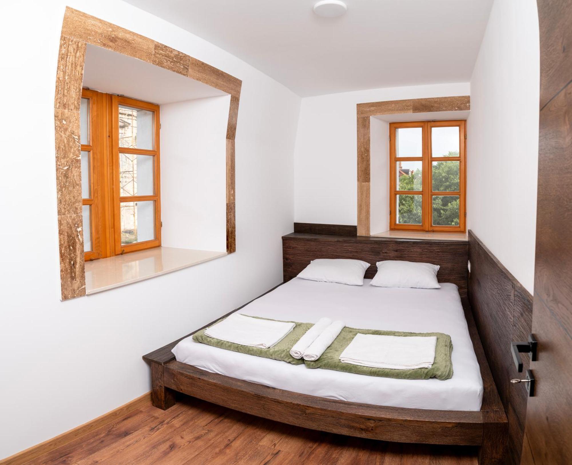Sunrise Apartments - With Old Bridge View Mostar Luaran gambar